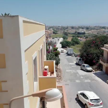 Di Calogero Cappello Apartment *